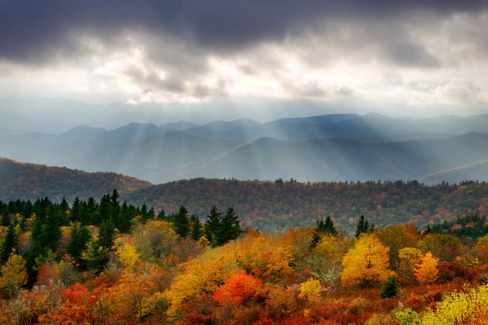 Scenic drives for North Carolina fall color in the Mountains and the