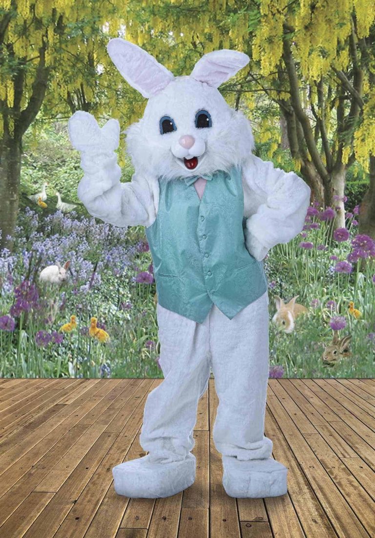 Last Day Free Easter Bunny pictures at Bass Pro Shops and Cabela's