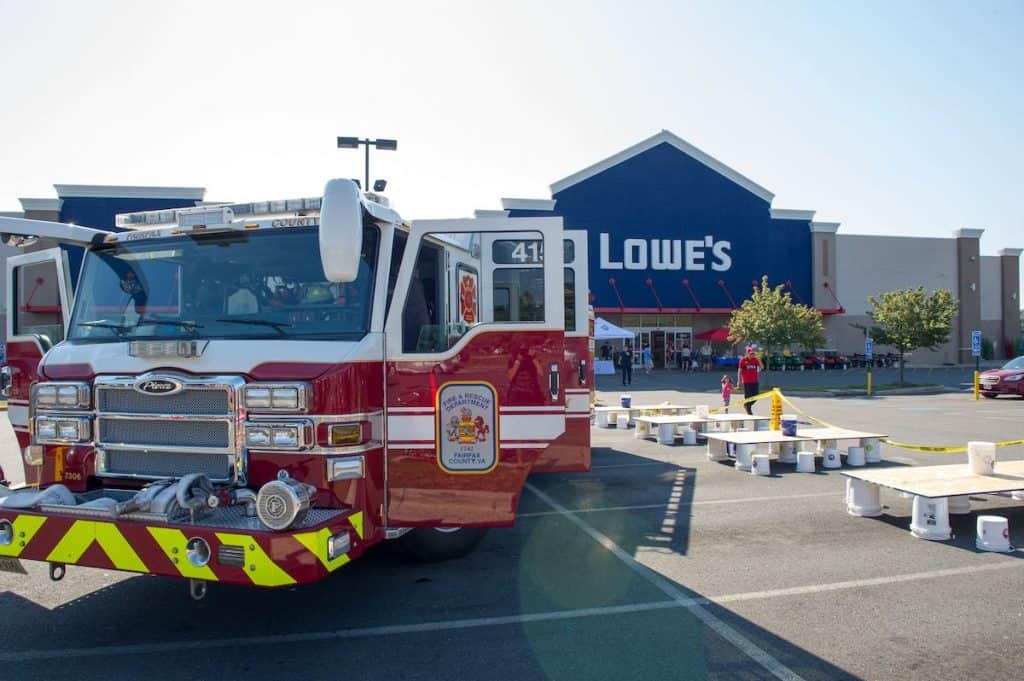 fire engine in the parking of Lowe's