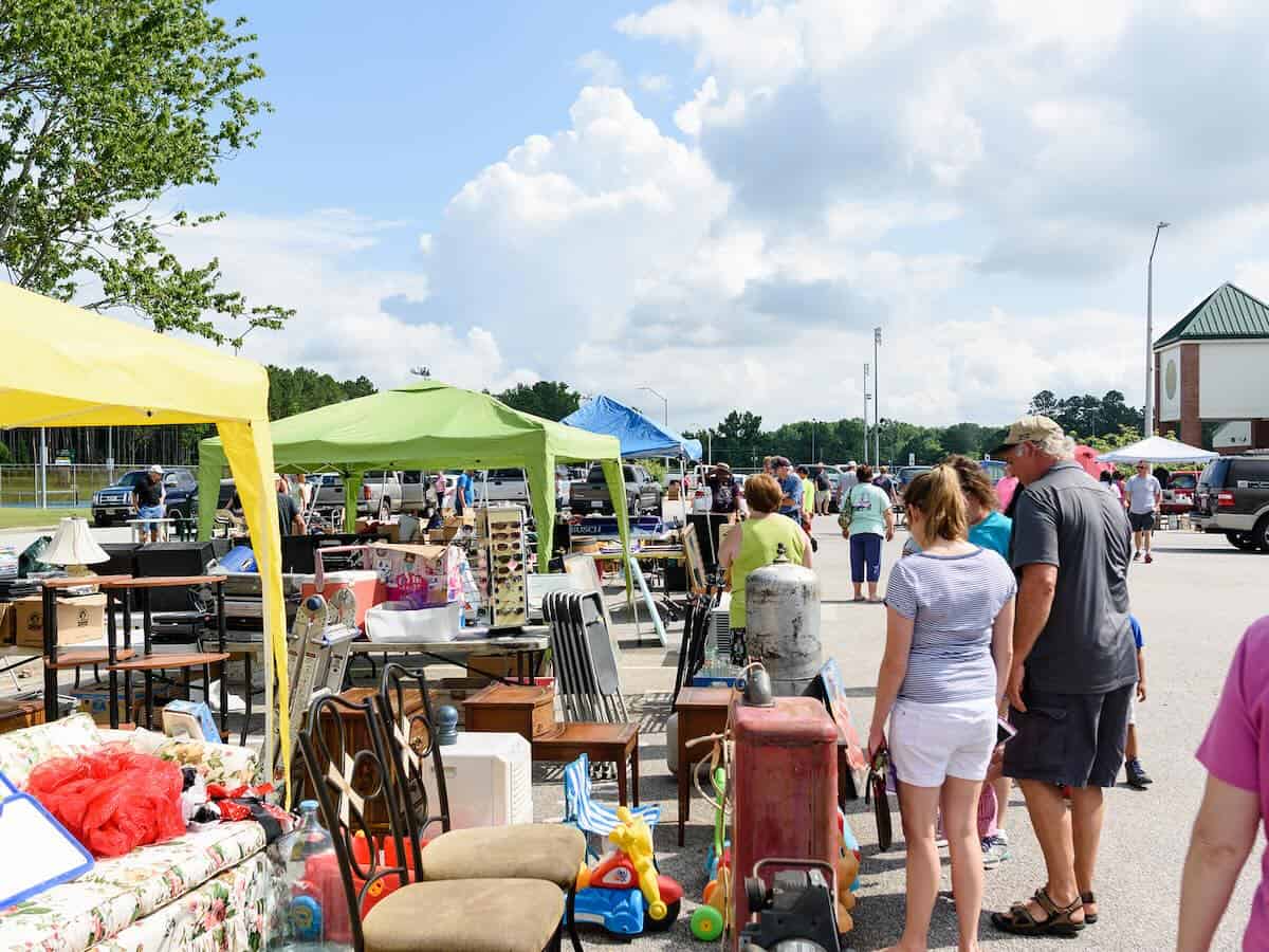 shoppers at 301 Endless Yard Sale