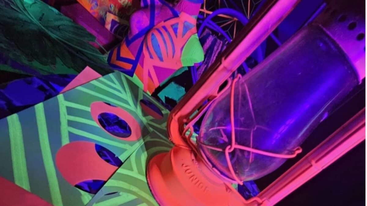 Find Your Glimmer art installation